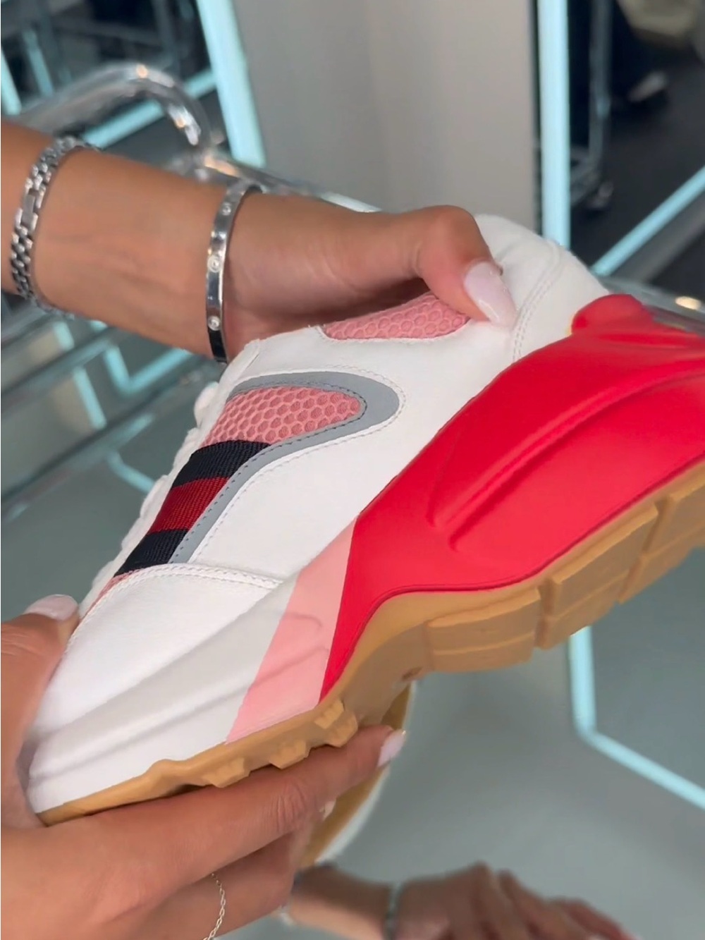 Gucci Rython Sneaker - Picture 8 of 9